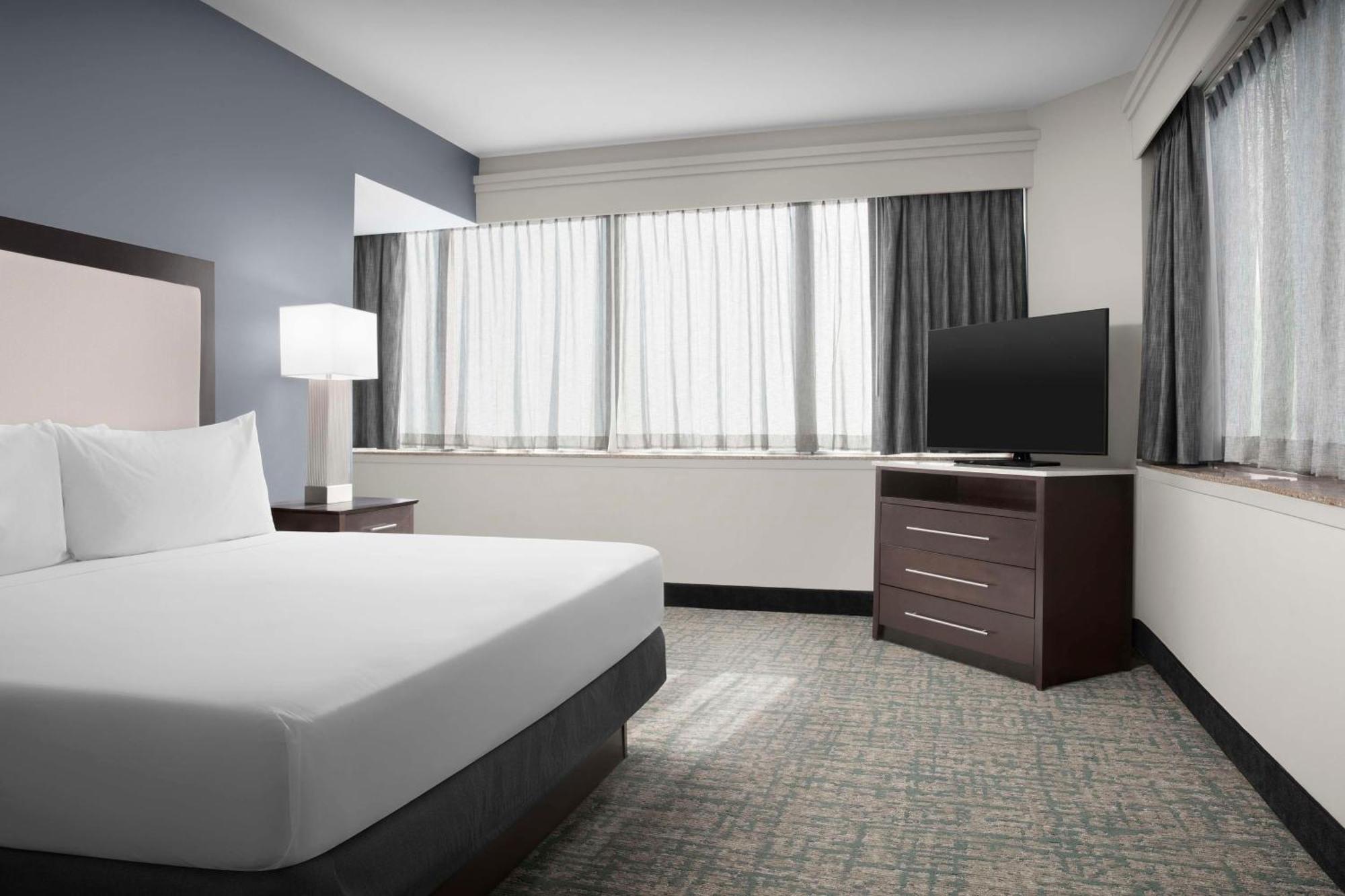 Homewood Suites Dallas Downtown Exterior photo