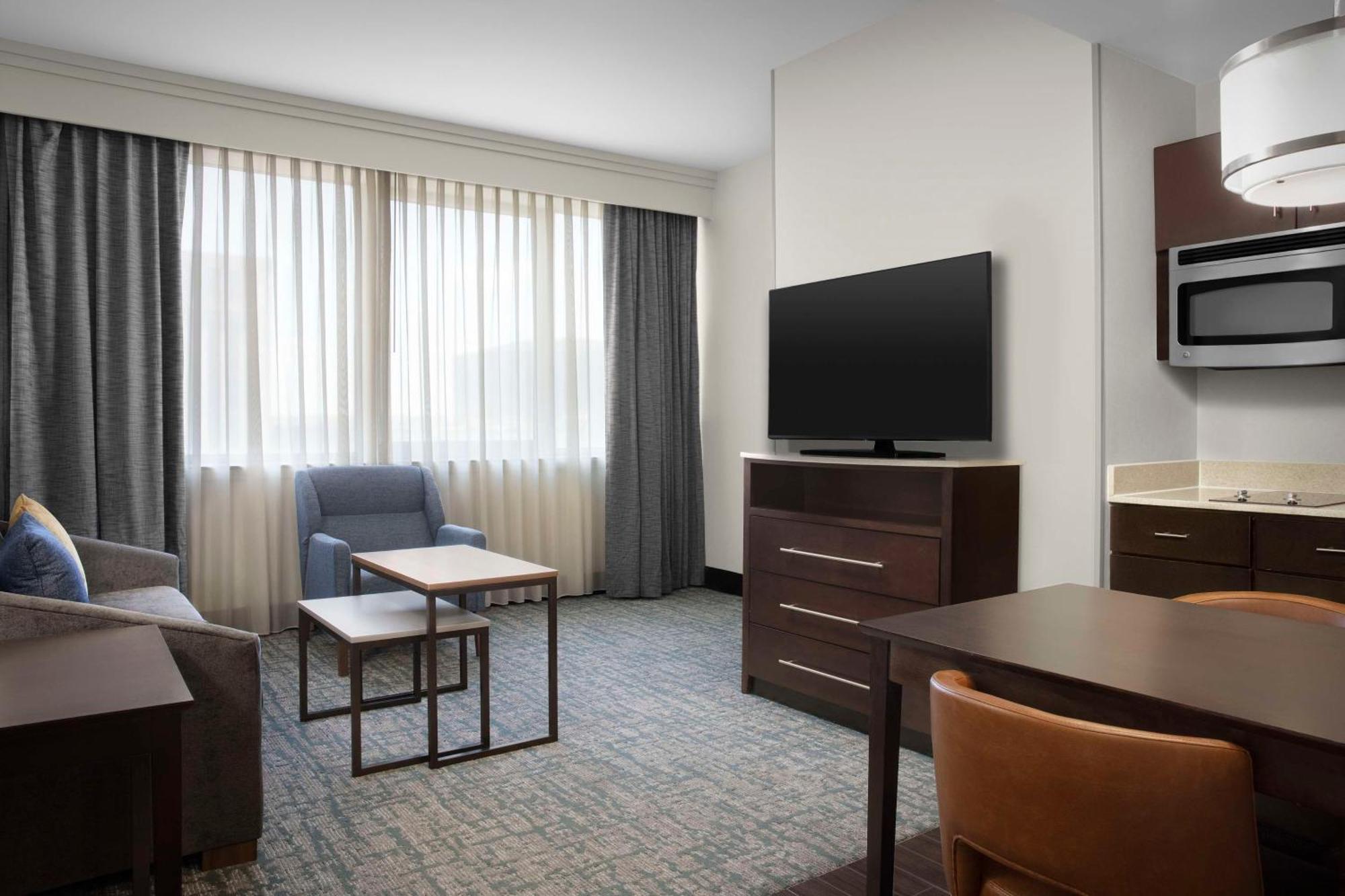 Homewood Suites Dallas Downtown Exterior photo