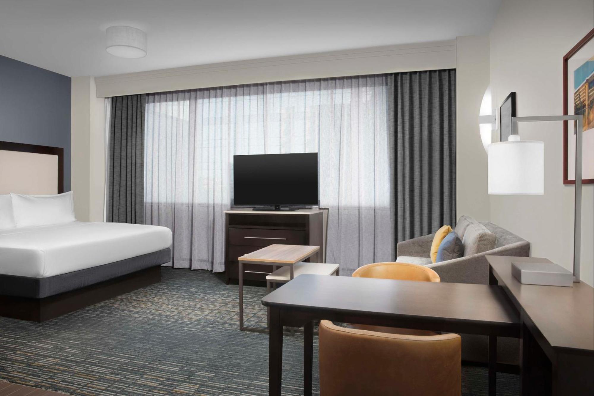 Homewood Suites Dallas Downtown Exterior photo